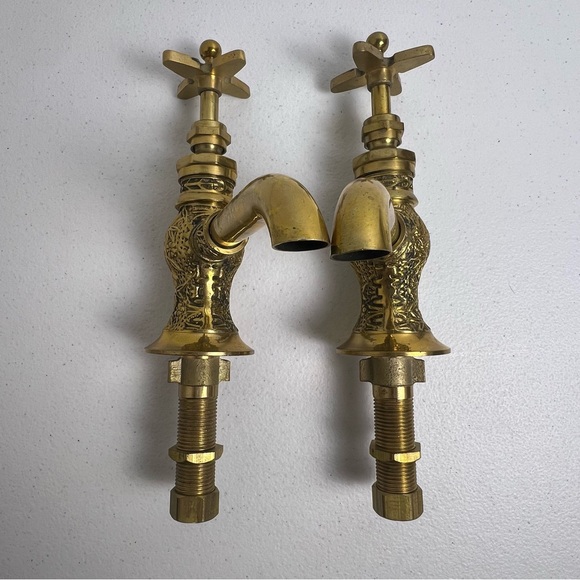 VTG Pair Embroidered Brass Decorative Ornate Separate Hot Cold Sink Faucets - Picture 3 of 16